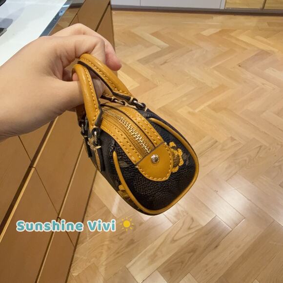 NWT Coach Mini Rowan Keychain Charm Signature Canvas Floral Print CCF12(no bag) - Picture 6 of 8